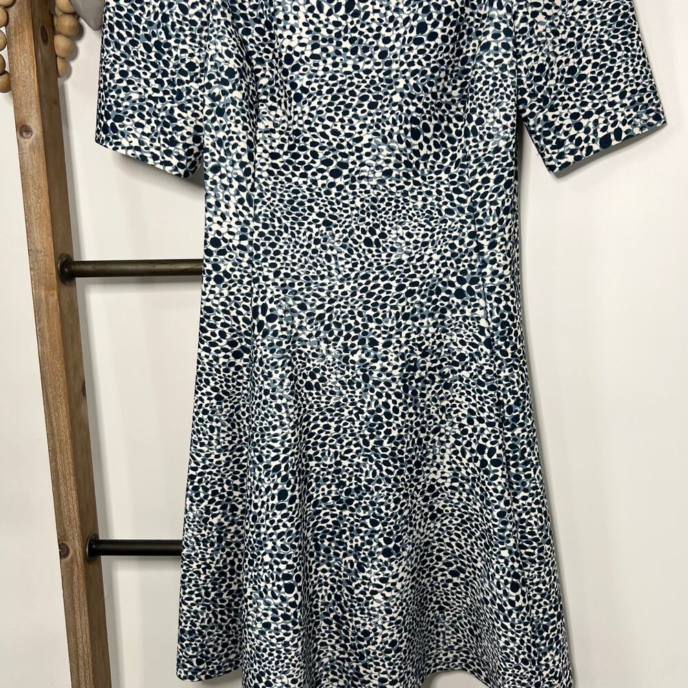 DKNY Blue Black Short Sleeve Above‎ the Knee Work Fit Flare Dress Size 8 - Picture 3 of 9